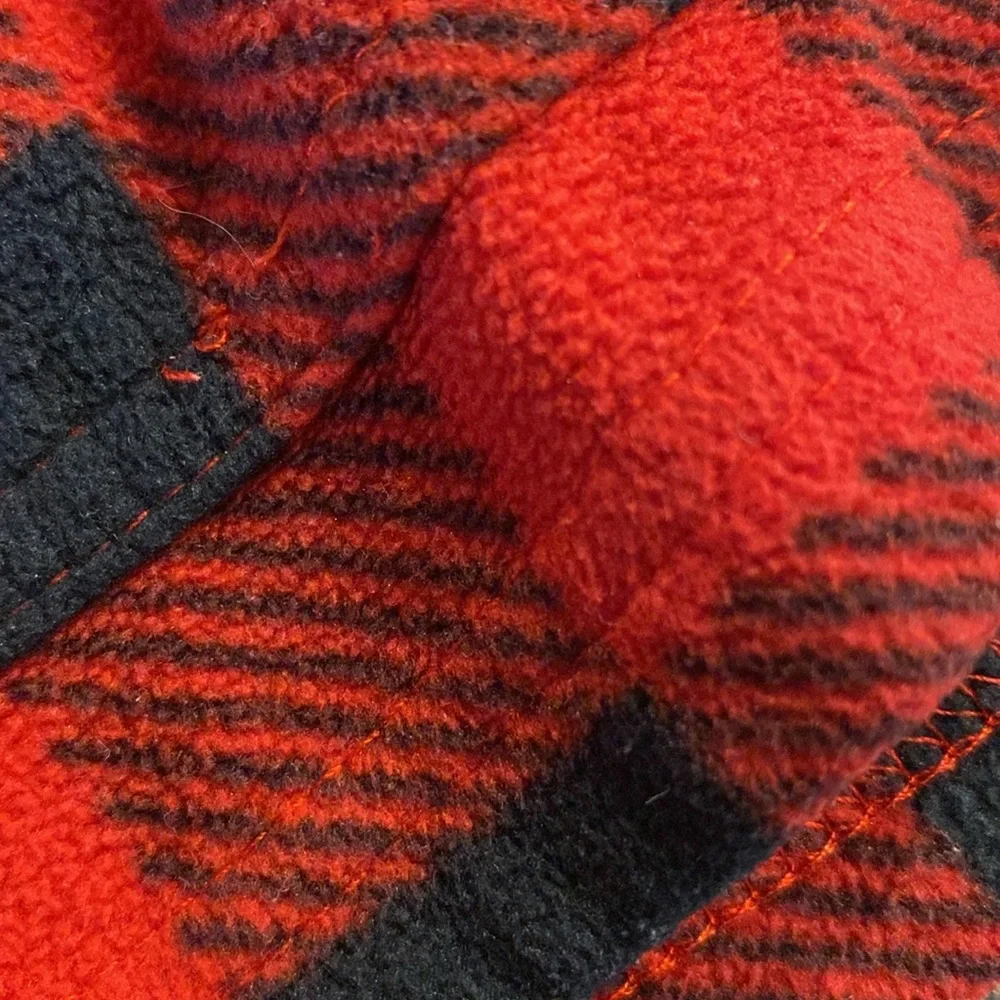 Carter’s Buffalo Plaid Fleece Pullover Top 12 Months